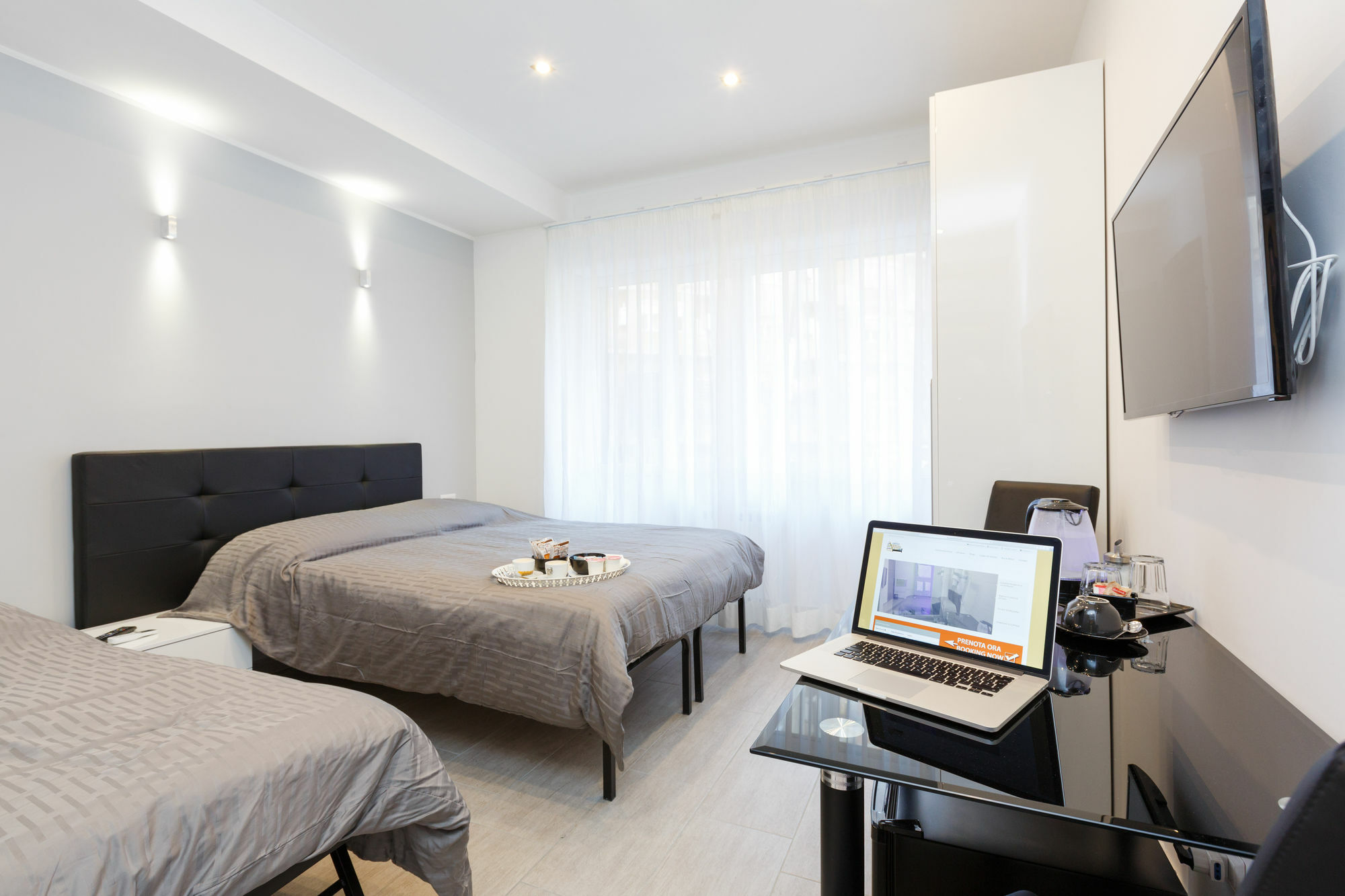Domus Arena Hotel Rome Exterior photo
